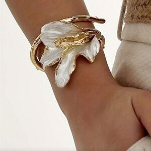 Elegant White Enamel Iris Leaf Bangle